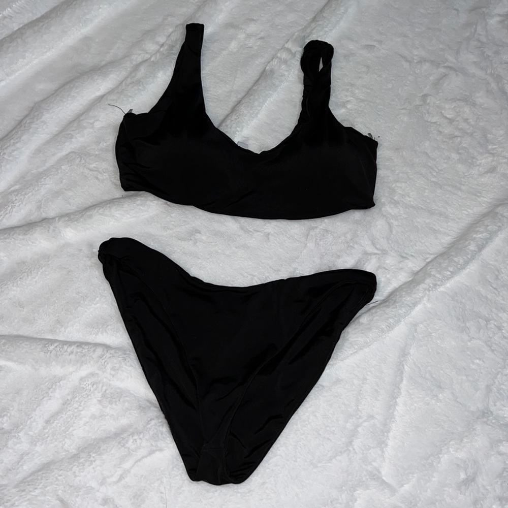 Naked wardrobe 3 piece bikini set